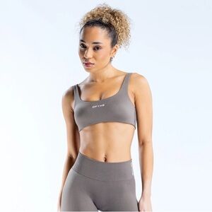 Dfyne Motion Square Neck Bra
